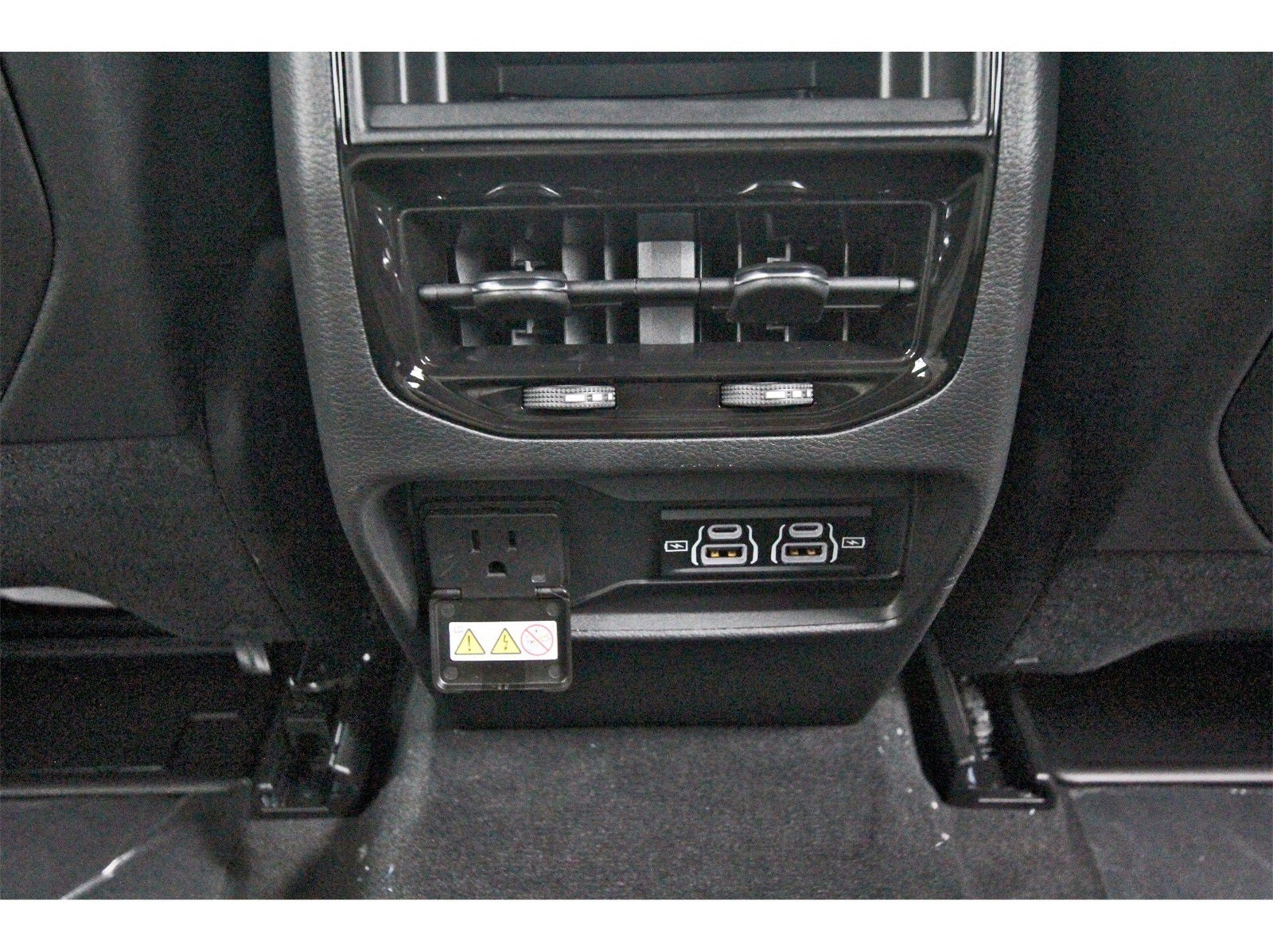 2025 Jeep Grand Cherokee Altitude X 4x2