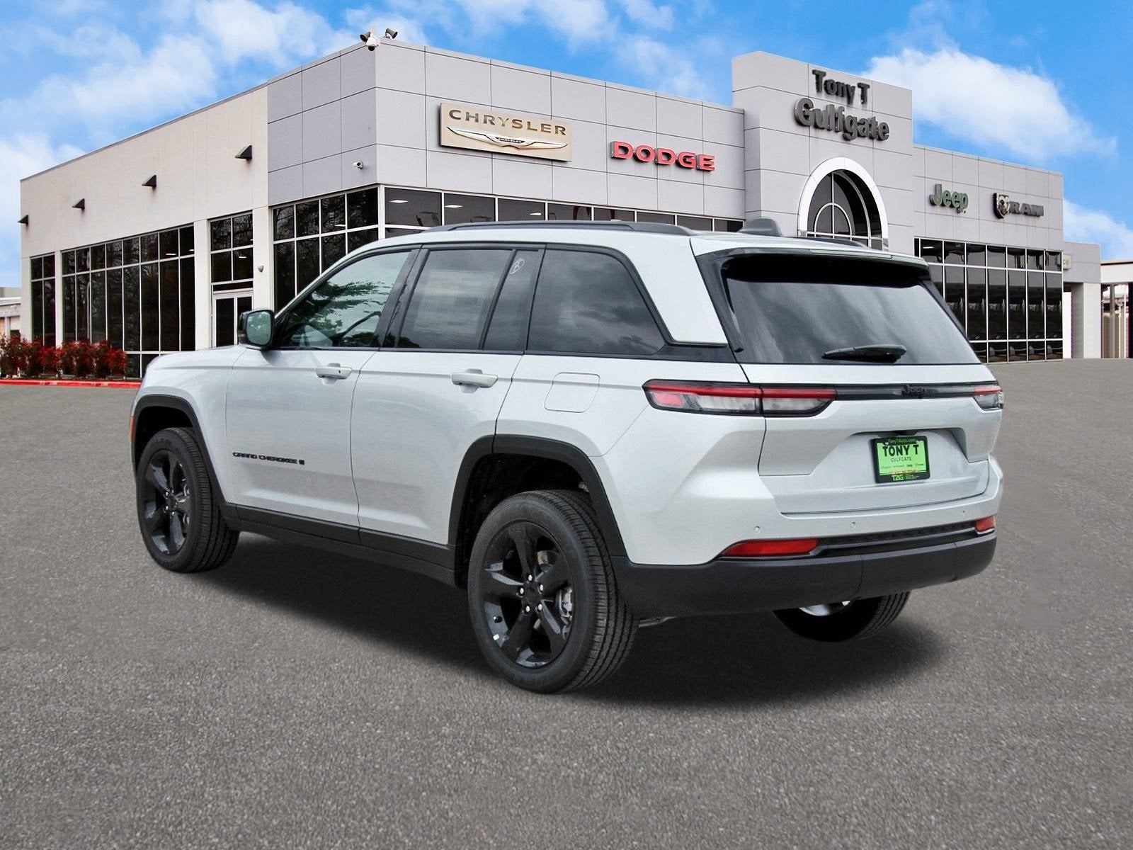 2025 Jeep Grand Cherokee Altitude X 4x2