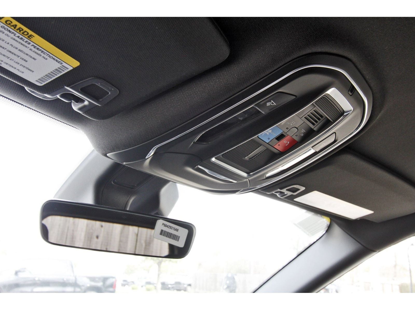 2026 Jeep Grand Cherokee Laredo 4x2