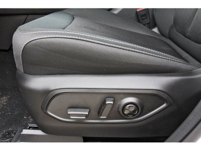 2026 Jeep Grand Cherokee Laredo 4x2