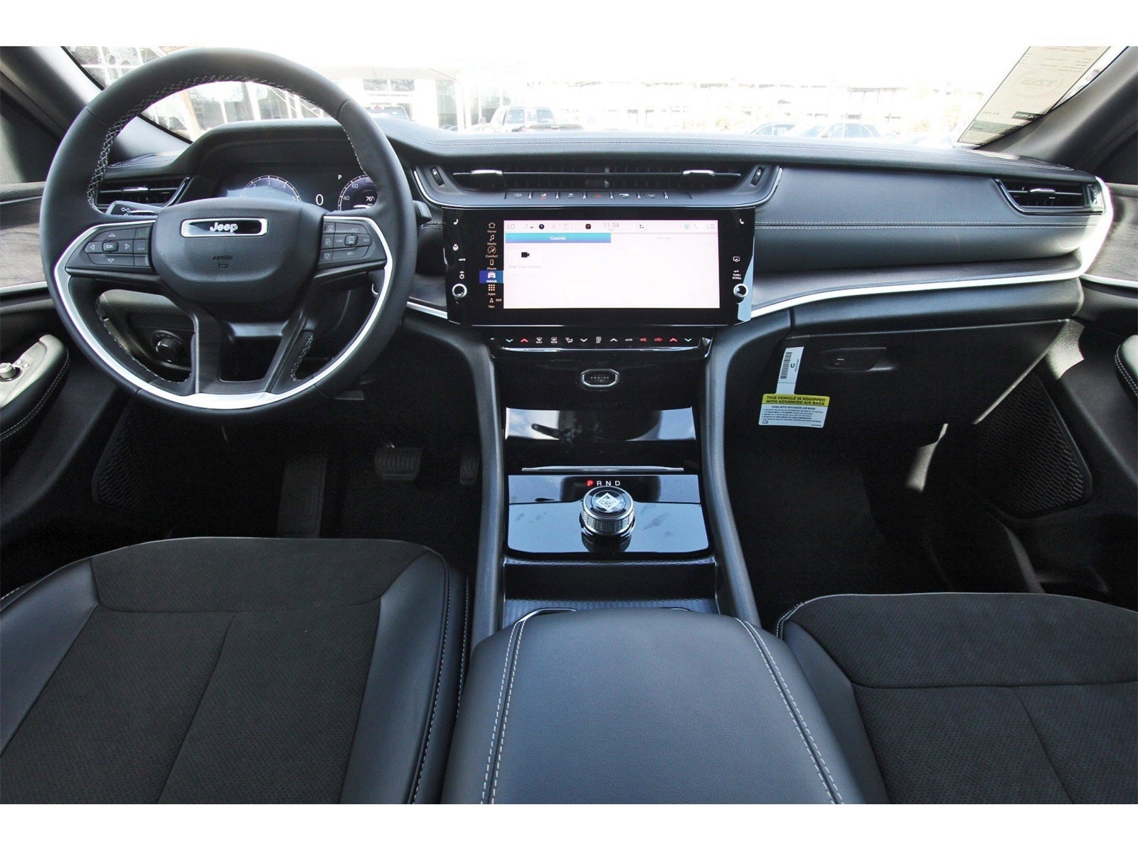 2026 Jeep Grand Cherokee Laredo Altitude 4x2