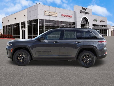 2026 Jeep Grand Cherokee Laredo Altitude 4x2
