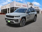 2027 Jeep Grand Cherokee Altitude Laredo 4x2 *Ltd Avail*