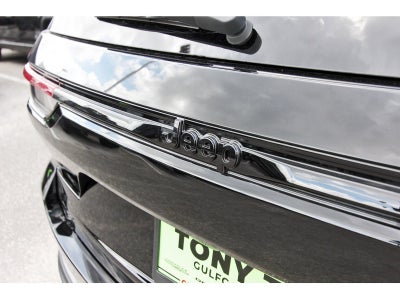 2027 Jeep Grand Cherokee Altitude Laredo 4x2 *Ltd Avail*
