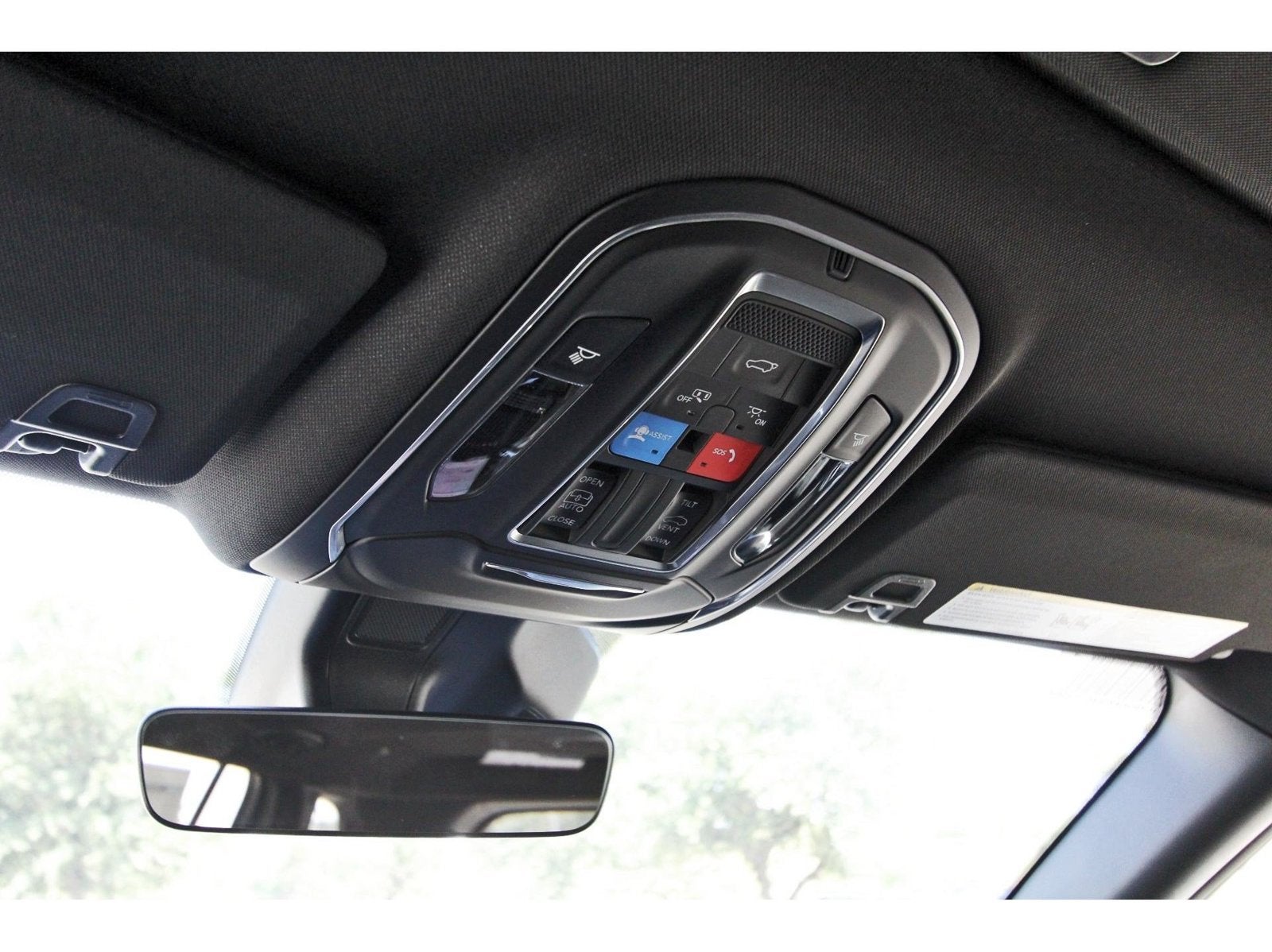 2027 Jeep Grand Cherokee Laredo Altitude 4x2 *Ltd Avail*