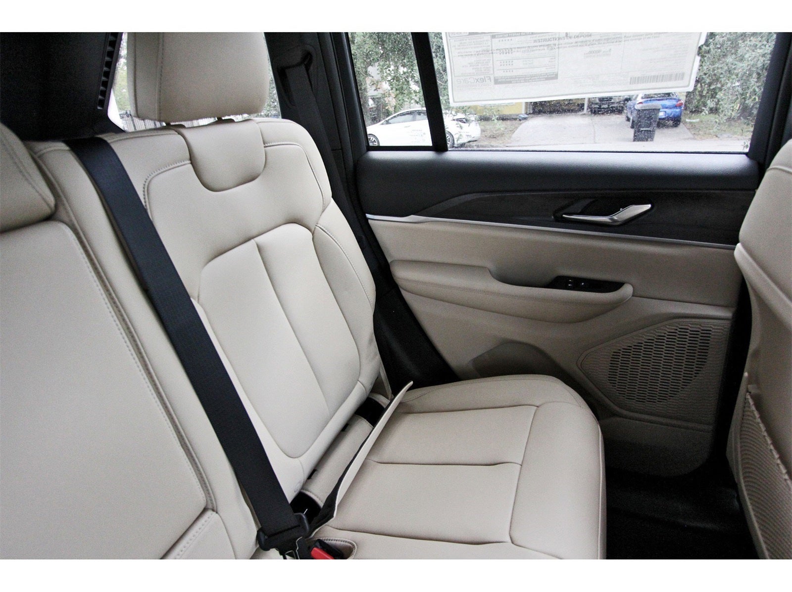 2025 Jeep Grand Cherokee Limited 4x2