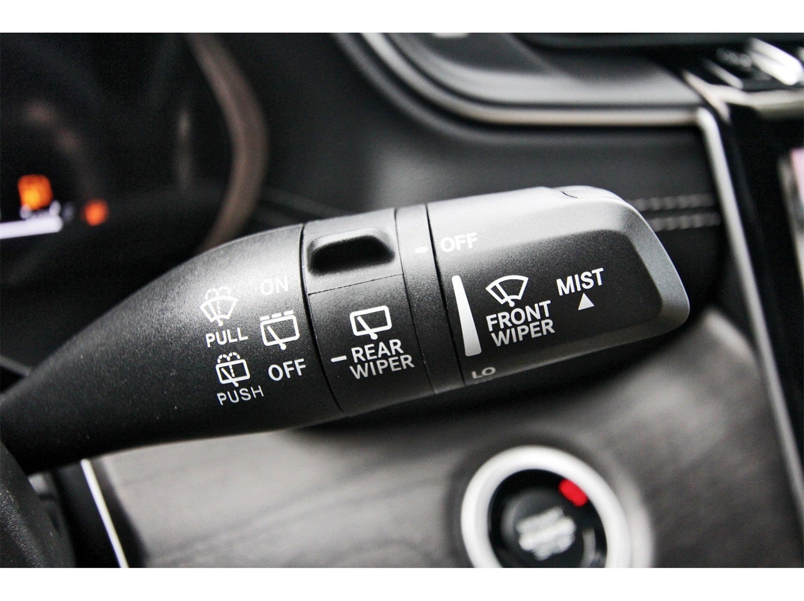 2025 Jeep Grand Cherokee Limited 4x2