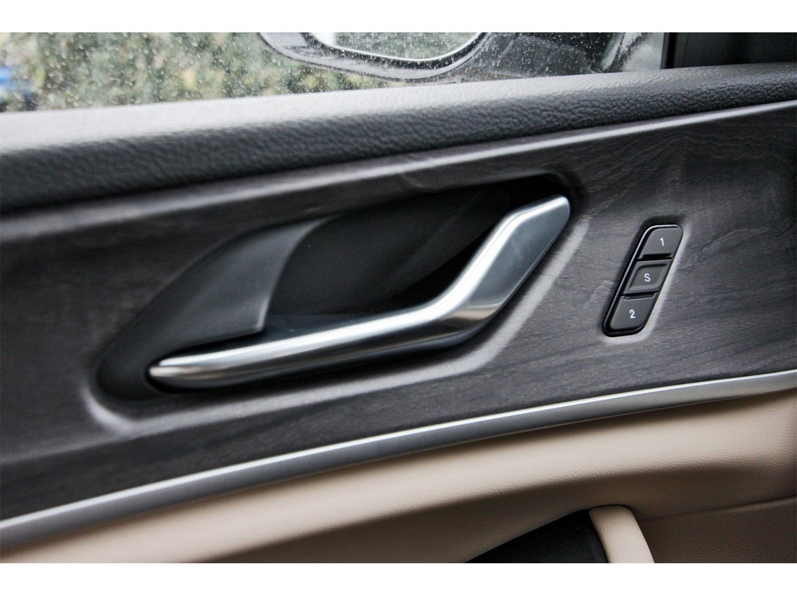 2025 Jeep Grand Cherokee Limited 4x2