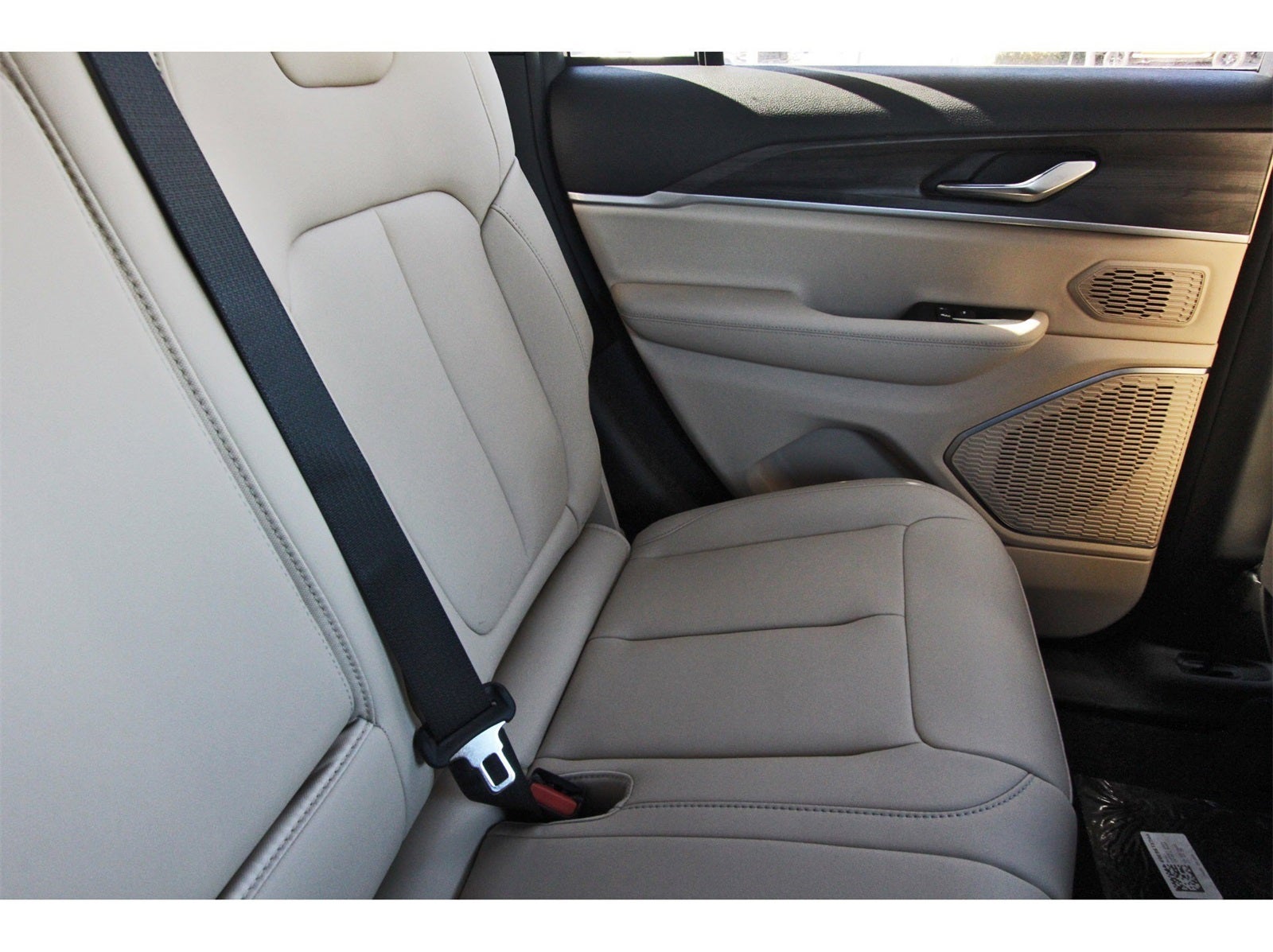 2026 Jeep Grand Cherokee Limited 4x2