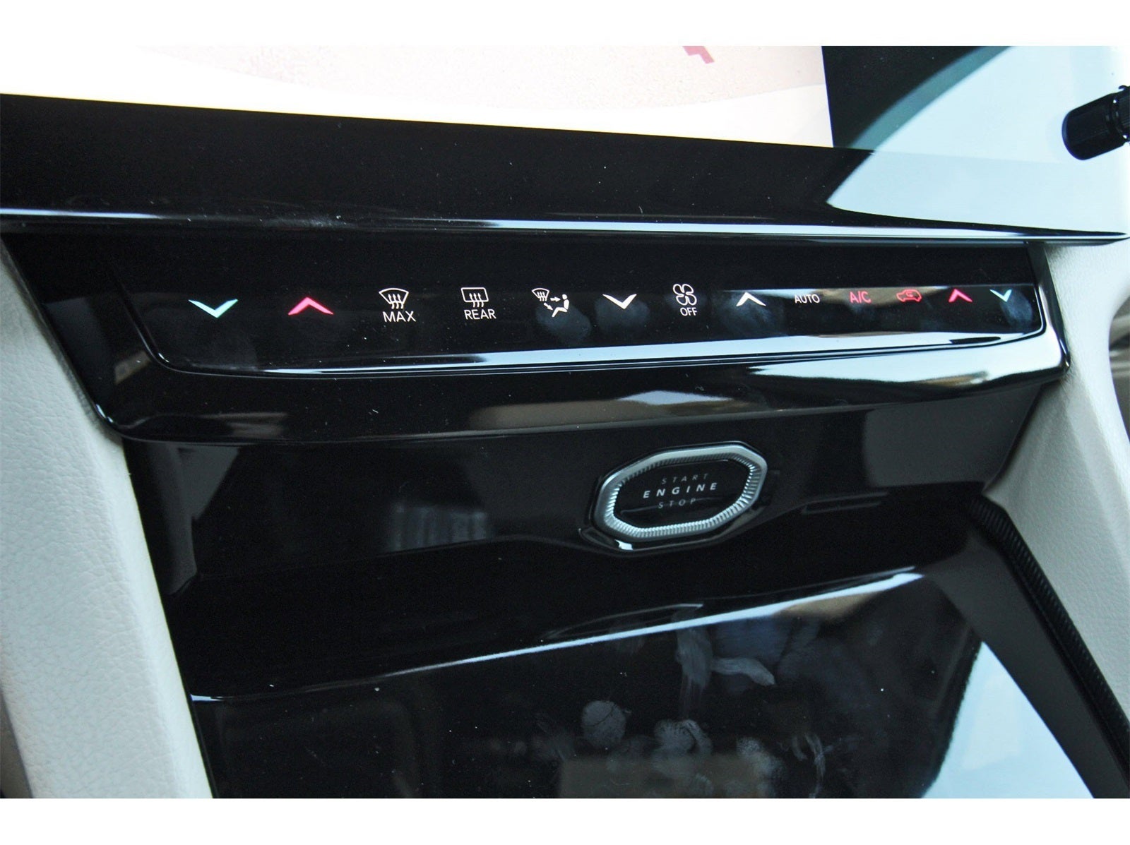 2026 Jeep Grand Cherokee Limited 4x2