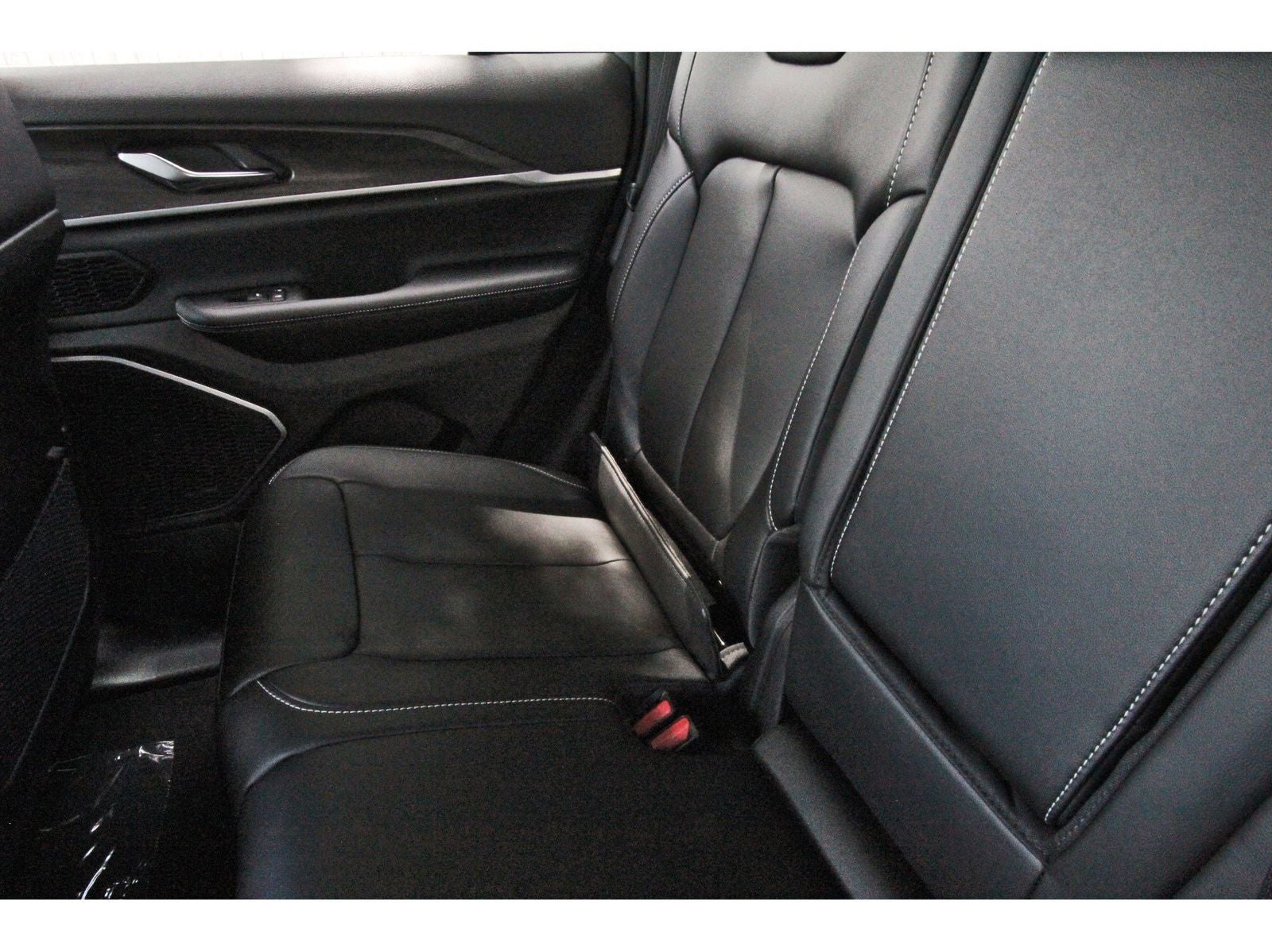 2026 Jeep Grand Cherokee Limited 4x2