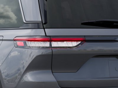 2027 Jeep Grand Cherokee Limited 4x2