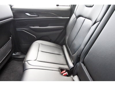 2026 Jeep Grand Cherokee Limited 4x2