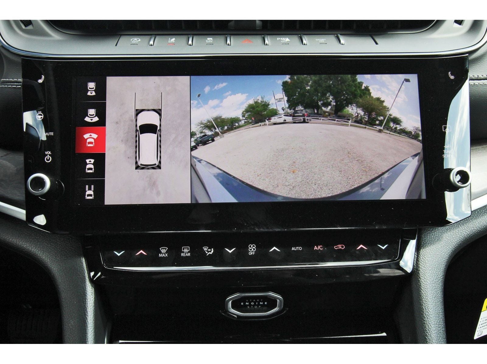 2026 Jeep Grand Cherokee Limited 4x2