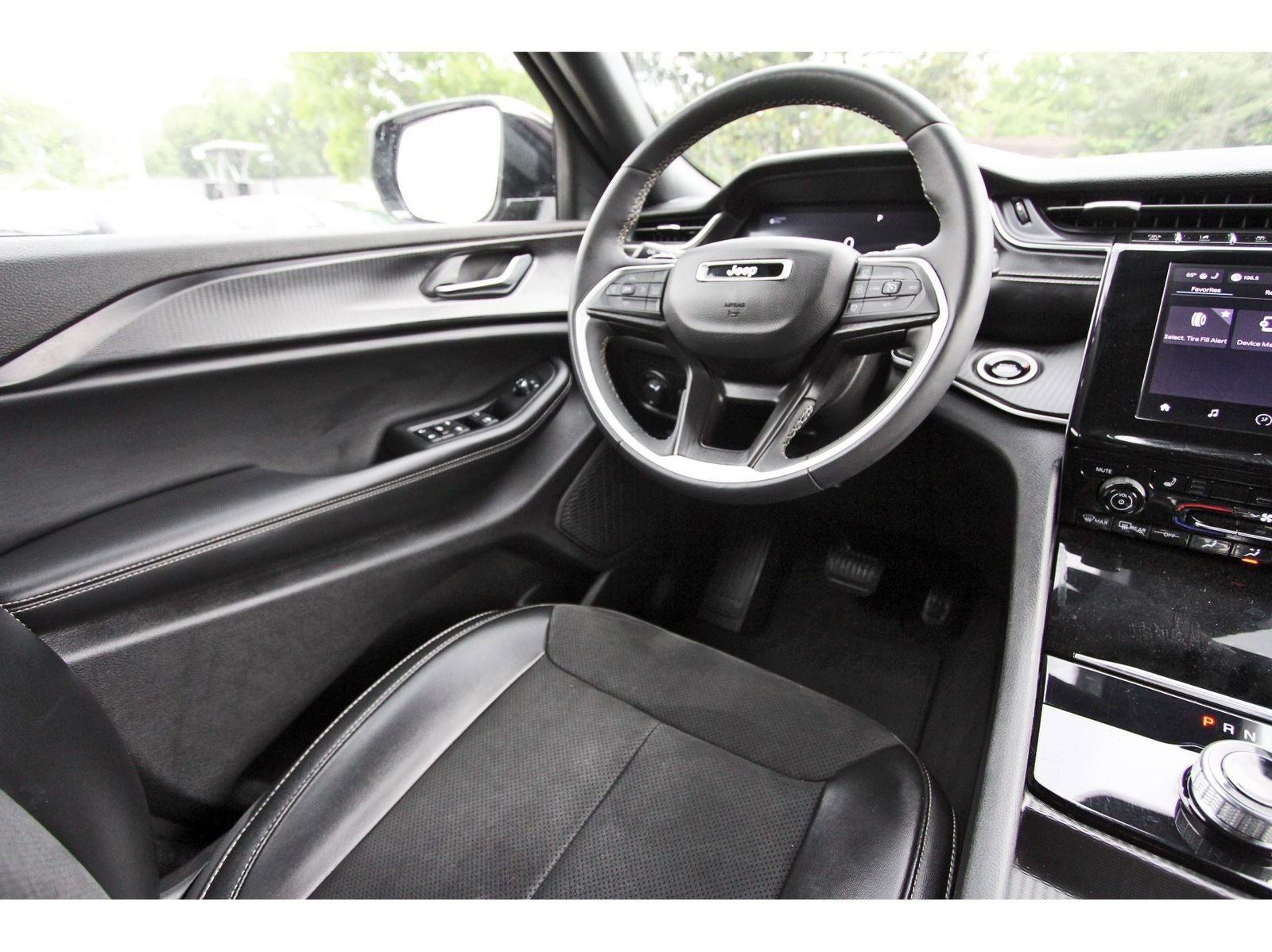 2024 Jeep Grand Cherokee Altitude