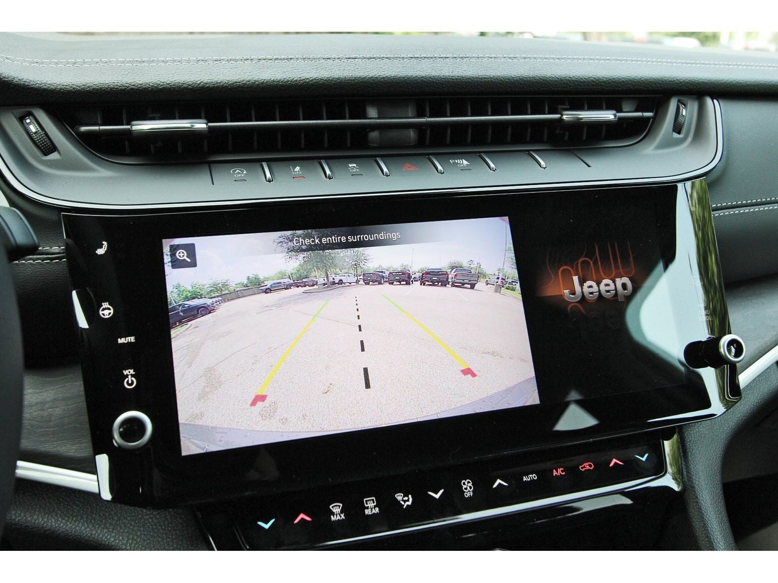 2026 Jeep Grand Cherokee Limited 4x4