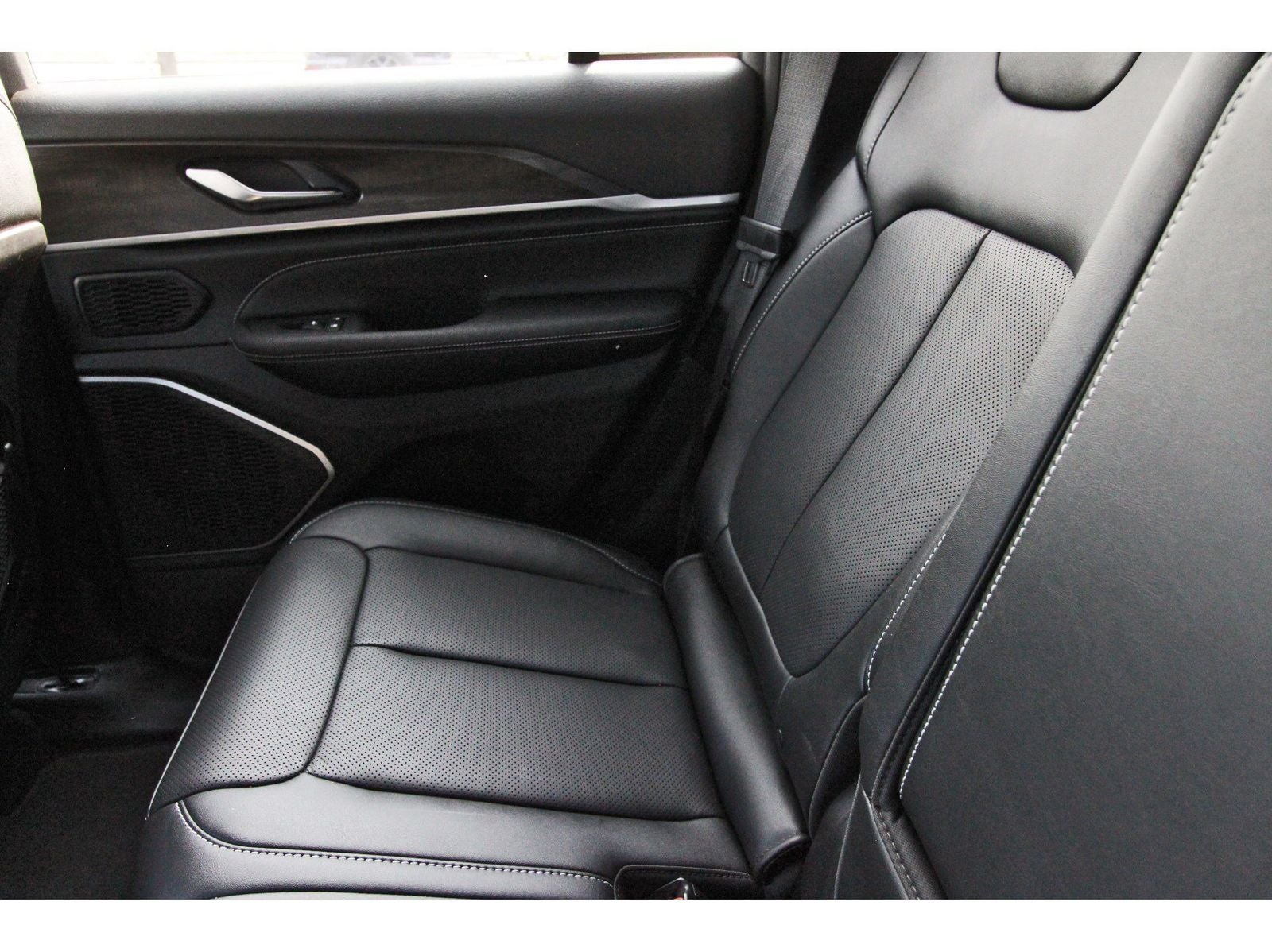 2026 Jeep Grand Cherokee Limited Reserve 4x4