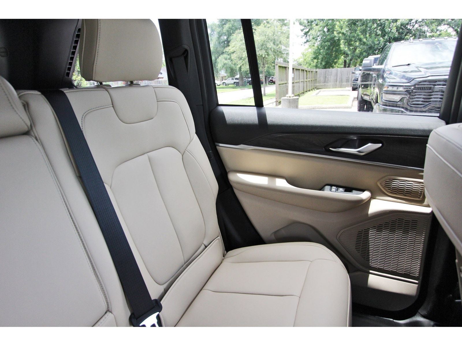 2026 Jeep Grand Cherokee Limited 4x4