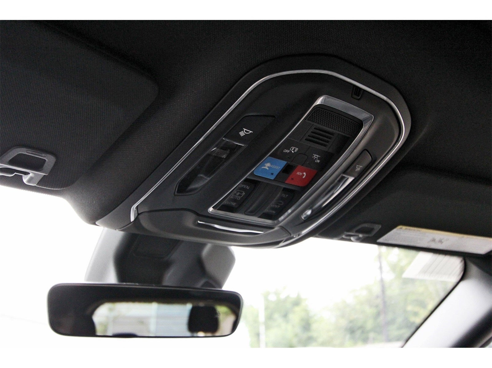 2025 Jeep Grand Cherokee L Laredo X 4x2