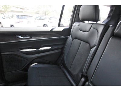2027 Jeep Grand Cherokee L Laredo Altitude 4x2 *Ltd Avail*