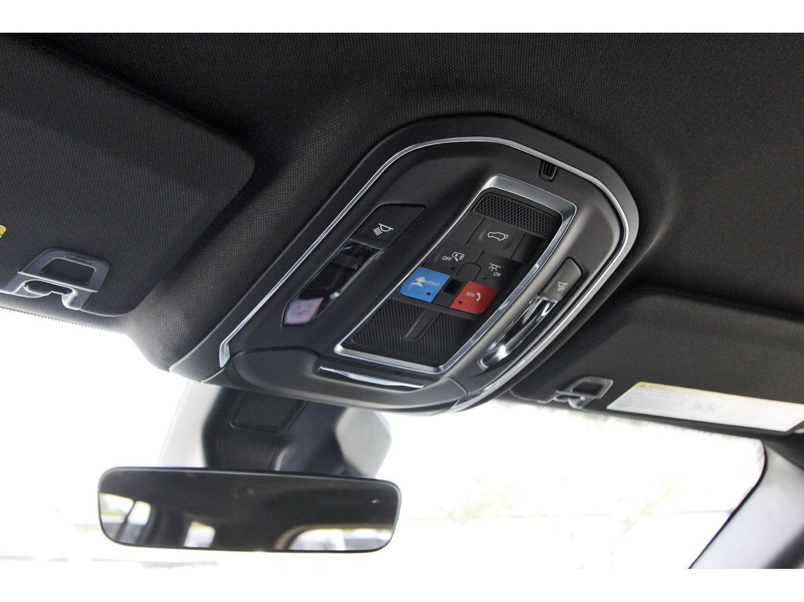 2027 Jeep Grand Cherokee L Laredo Altitude 4x2 *Ltd Avail*