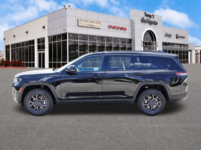 2027 Jeep Grand Cherokee L Laredo Altitude 4x2 *Ltd Avail*
