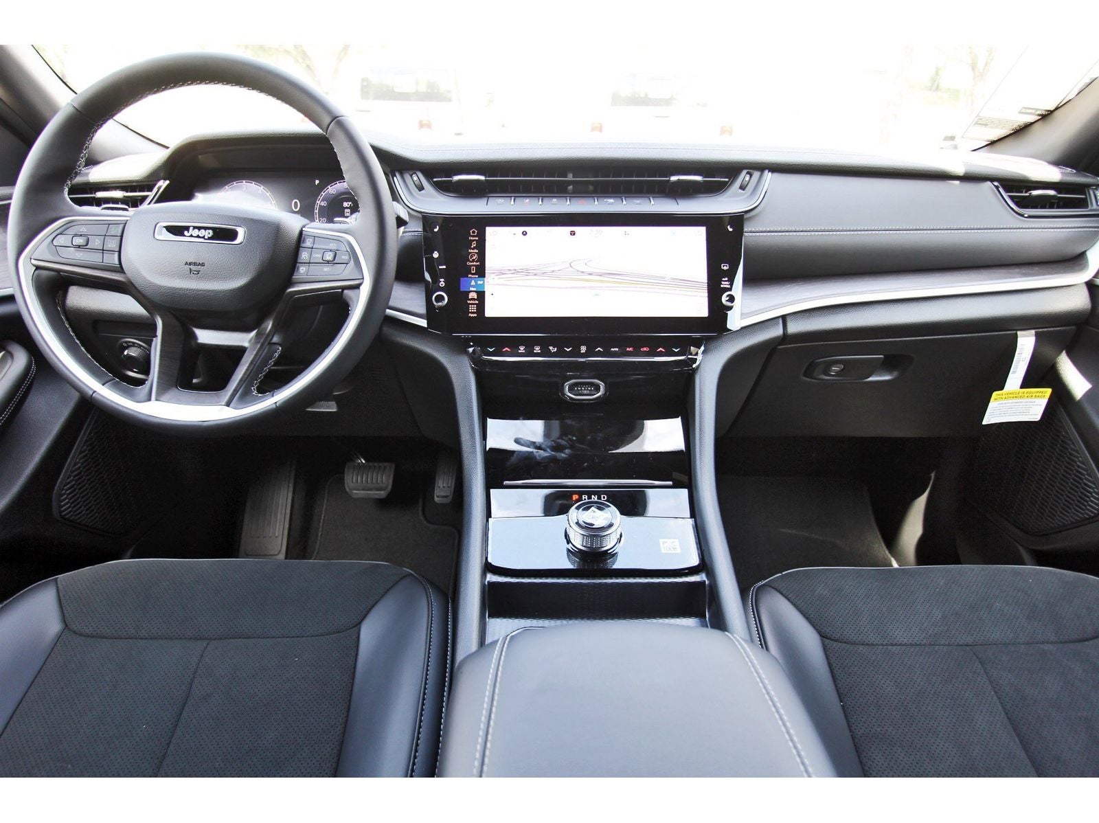 2026 Jeep Grand Cherokee L Laredo Altitude 4x2