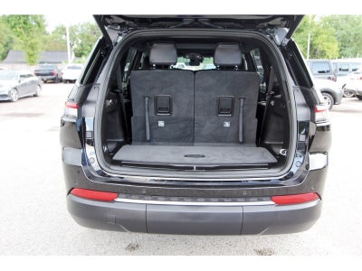 2026 Jeep Grand Cherokee L Altitude Laredo 4x2