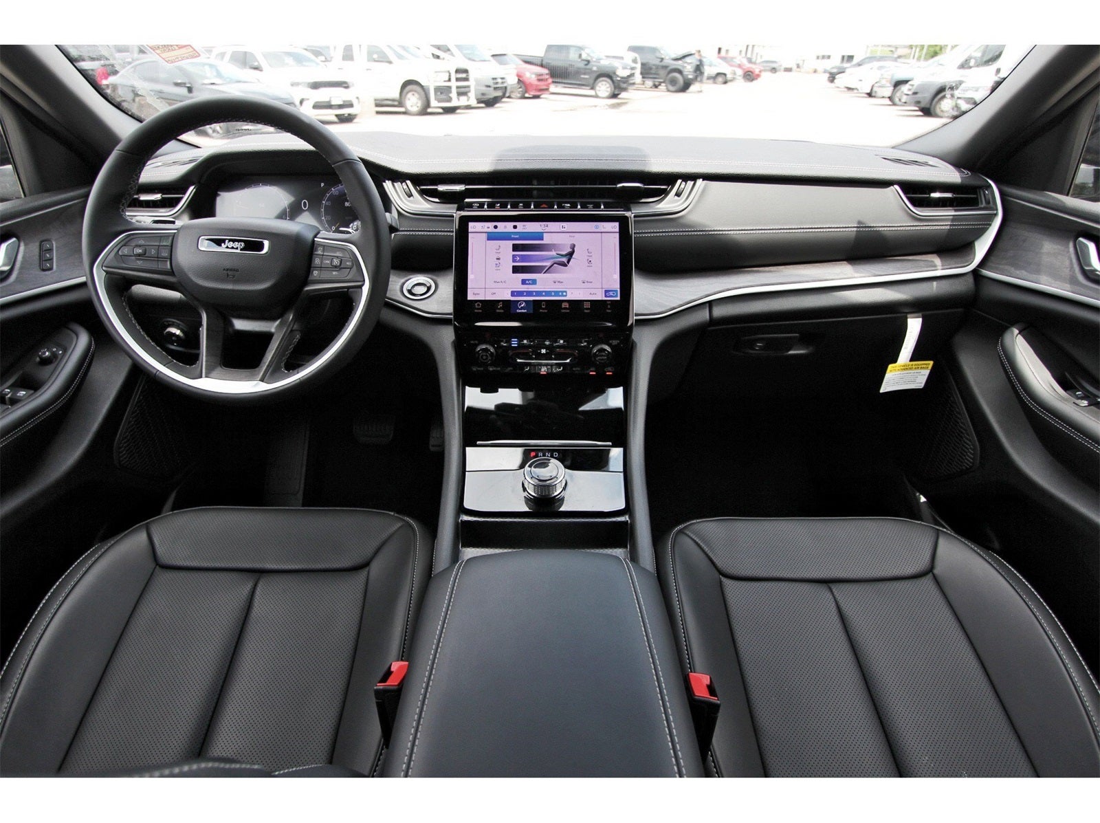 2025 Jeep Grand Cherokee L Limited 4x2