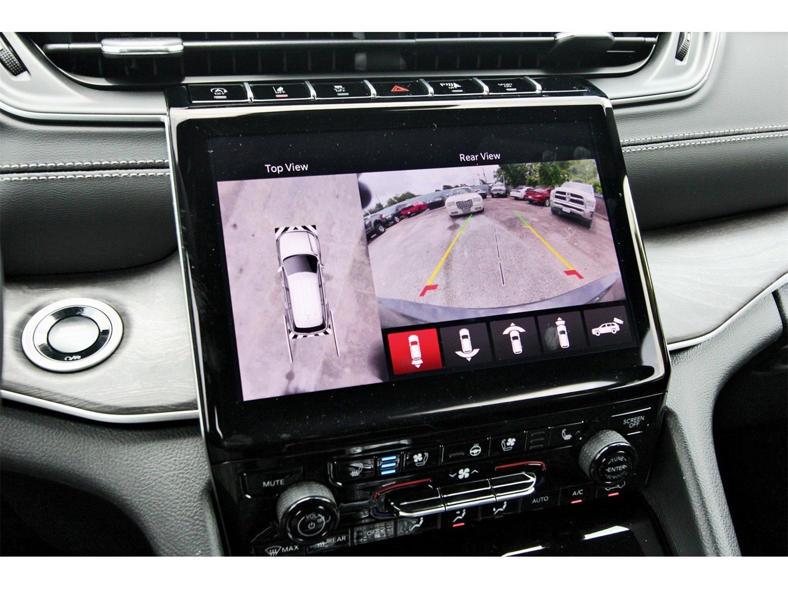 2025 Jeep Grand Cherokee L Limited 4x2