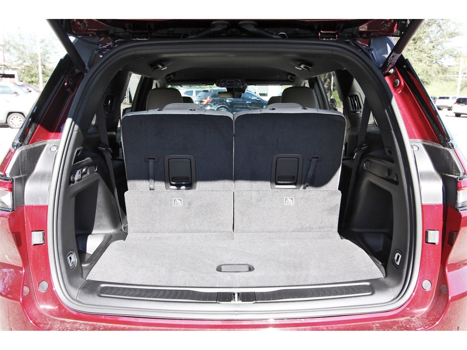 2025 Jeep Grand Cherokee L Limited 4x2