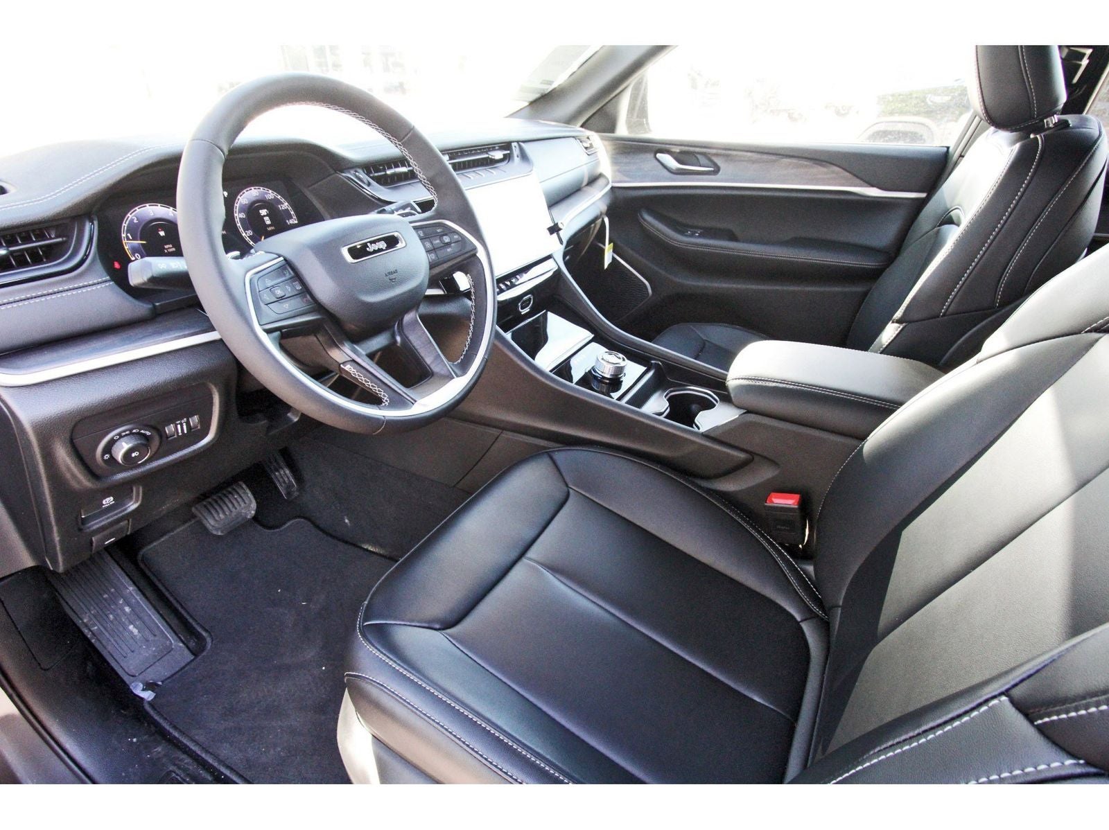 2026 Jeep Grand Cherokee L Limited 4x2