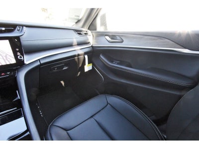 2026 Jeep Grand Cherokee L Limited 4x2