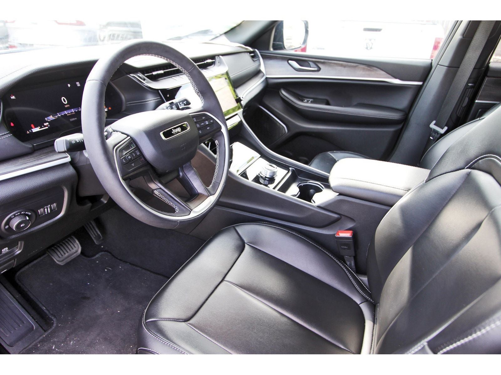 2026 Jeep Grand Cherokee L Limited 4x2