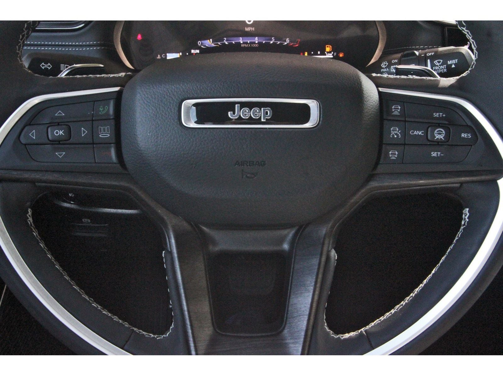 2026 Jeep Grand Cherokee L Limited 4x2