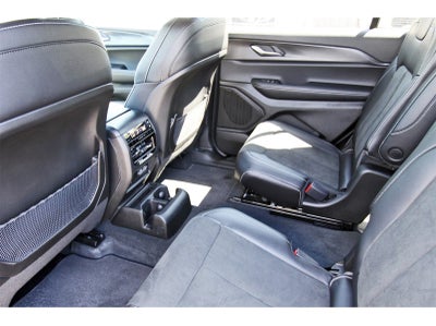 2025 Jeep Grand Cherokee L Altitude X 4x4