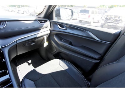 2025 Jeep Grand Cherokee L Altitude X 4x4