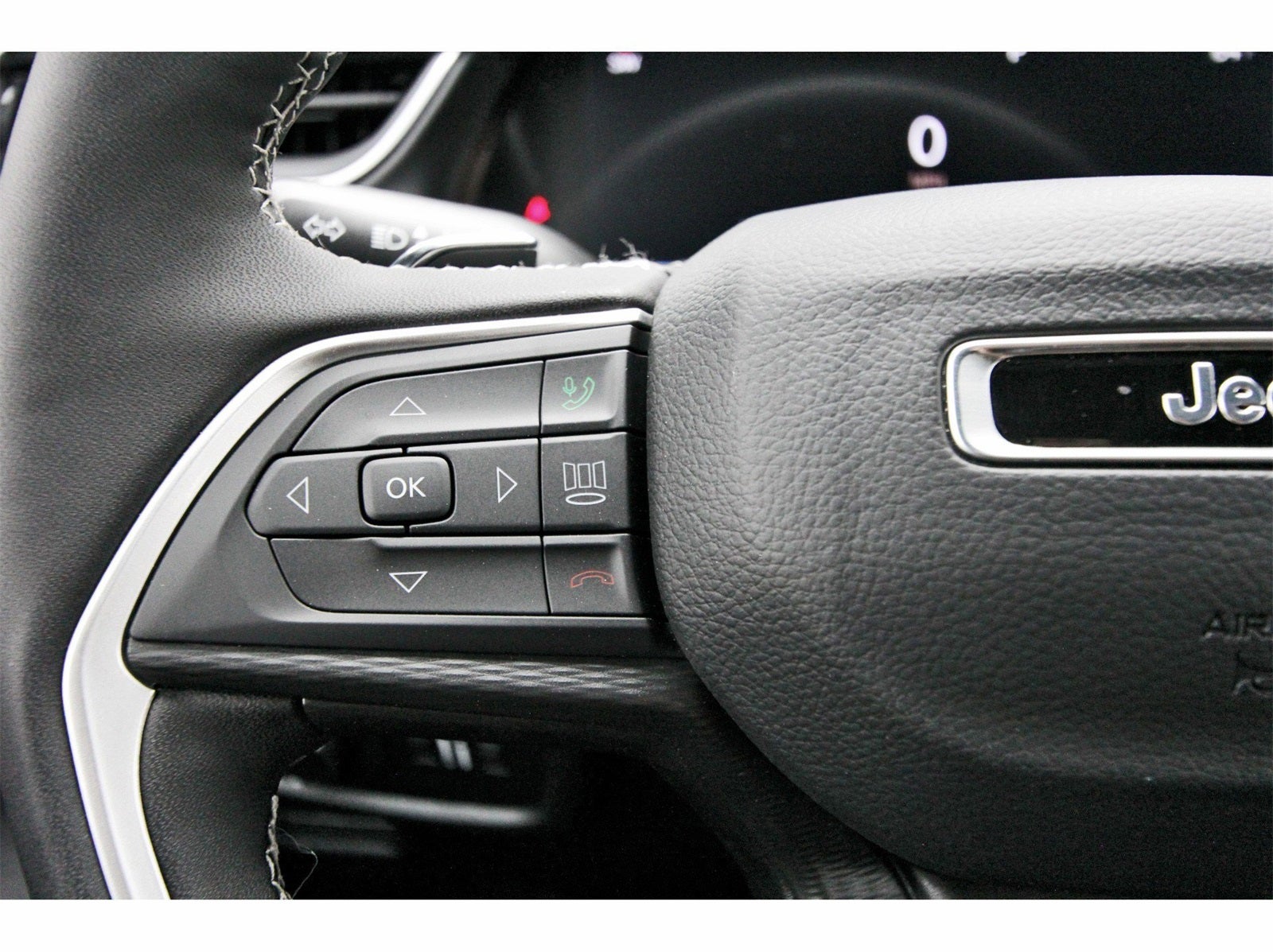 2024 Jeep Grand Cherokee L Altitude X 4x4