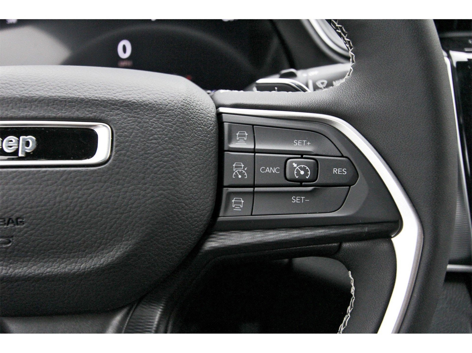 2024 Jeep Grand Cherokee L Altitude X 4x4