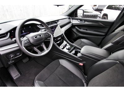 2024 Jeep Grand Cherokee L Altitude X 4x4