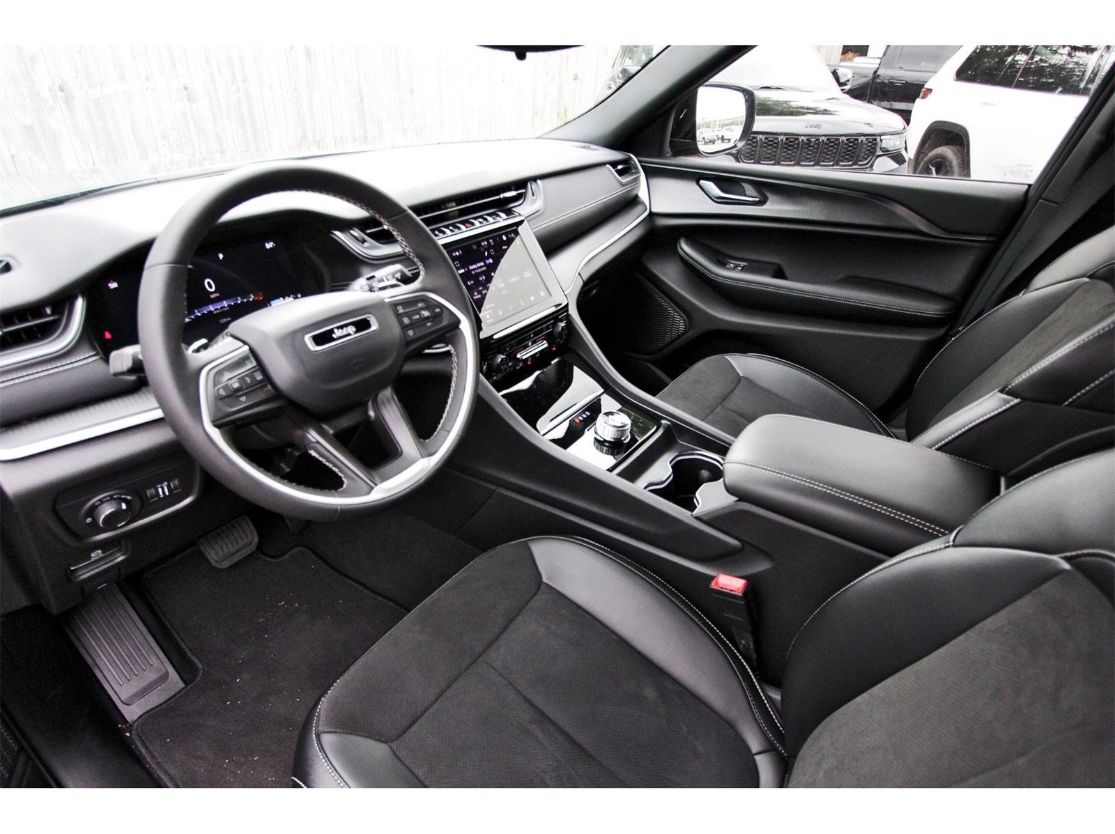 2024 Jeep Grand Cherokee L Altitude X 4x4