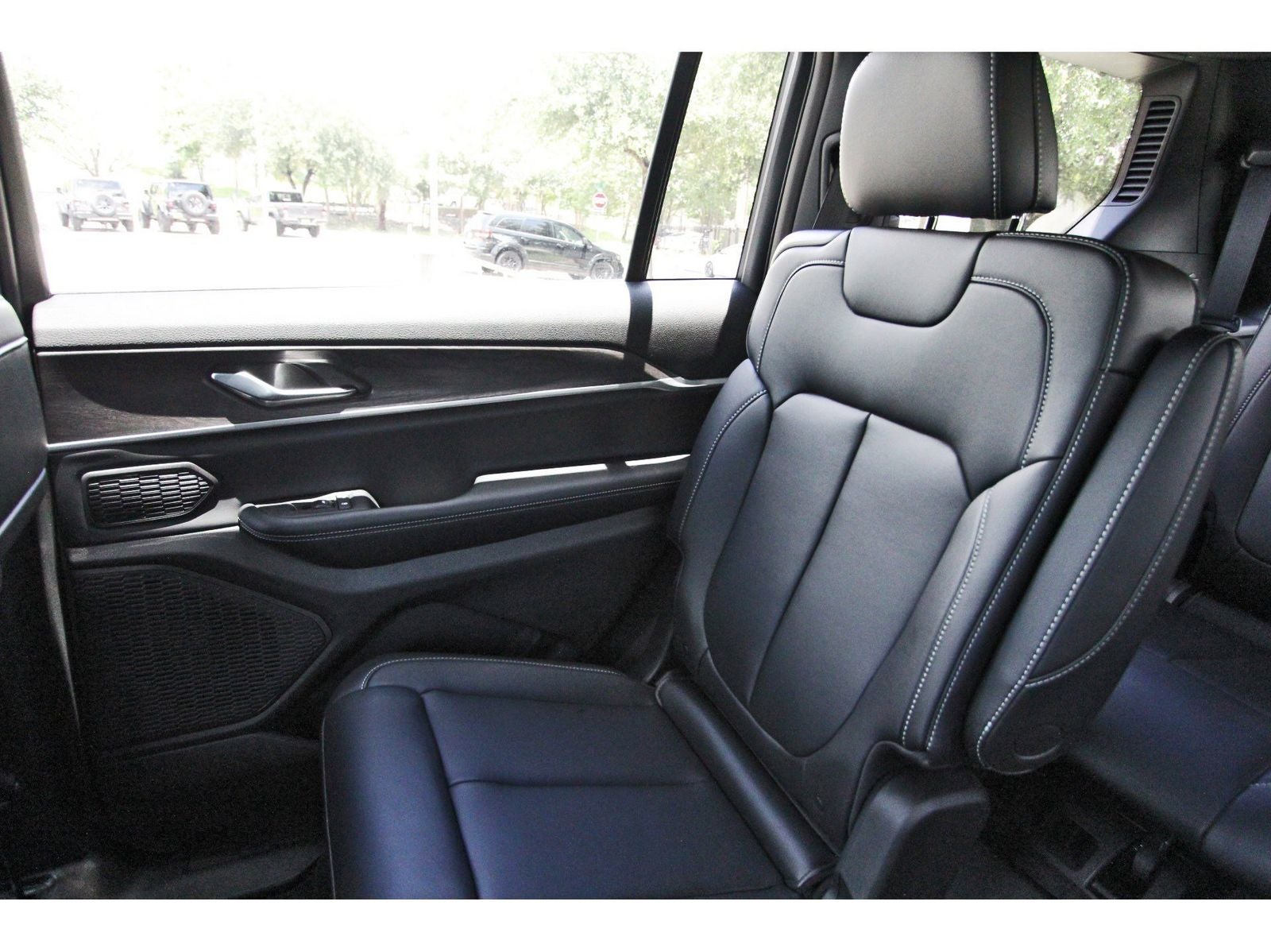 2026 Jeep Grand Cherokee L Limited 4x4