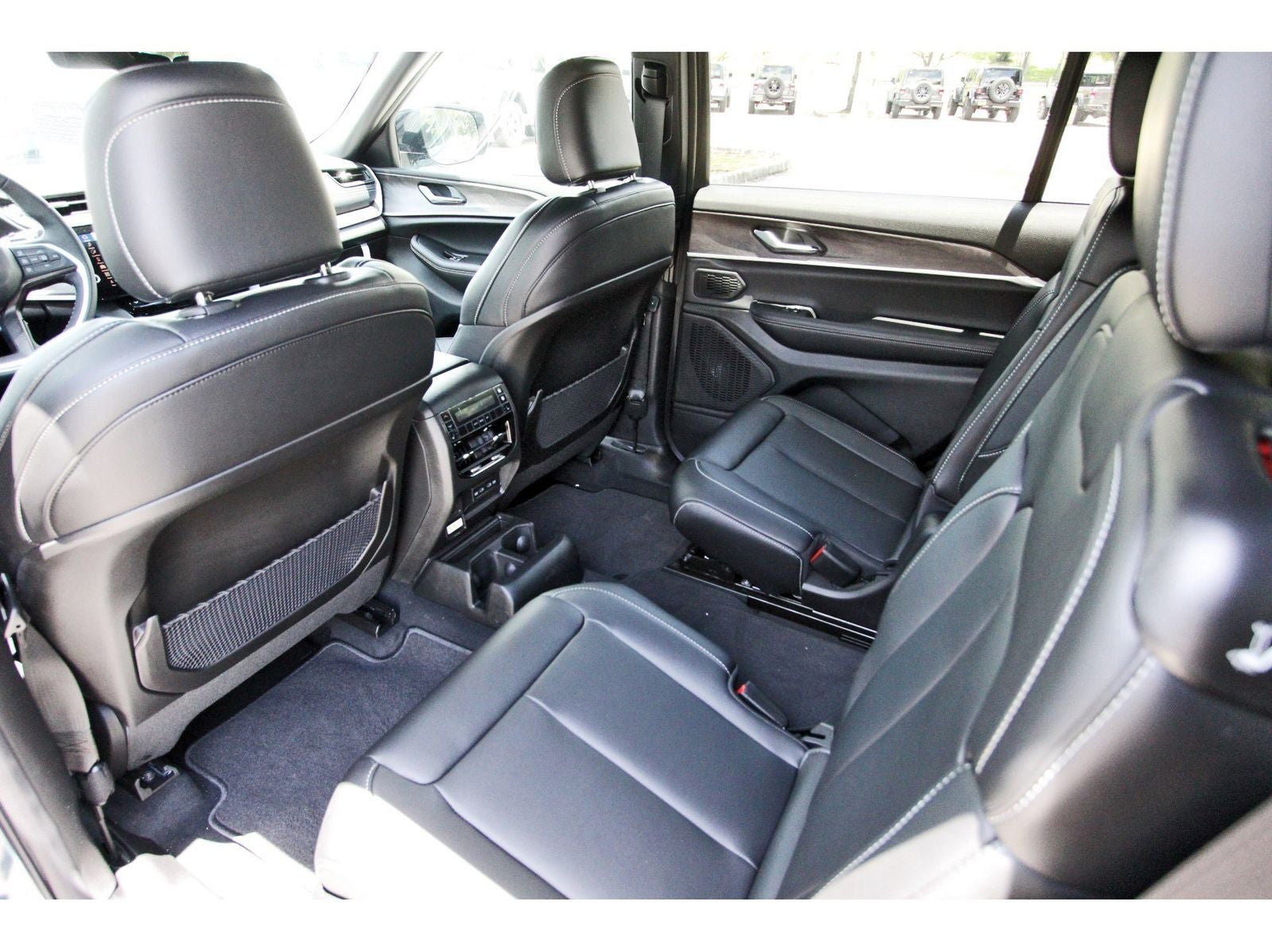 2026 Jeep Grand Cherokee L Limited 4x4