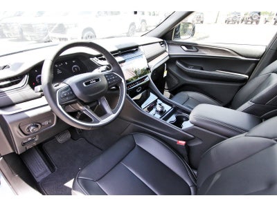 2026 Jeep Grand Cherokee L Limited 4x4