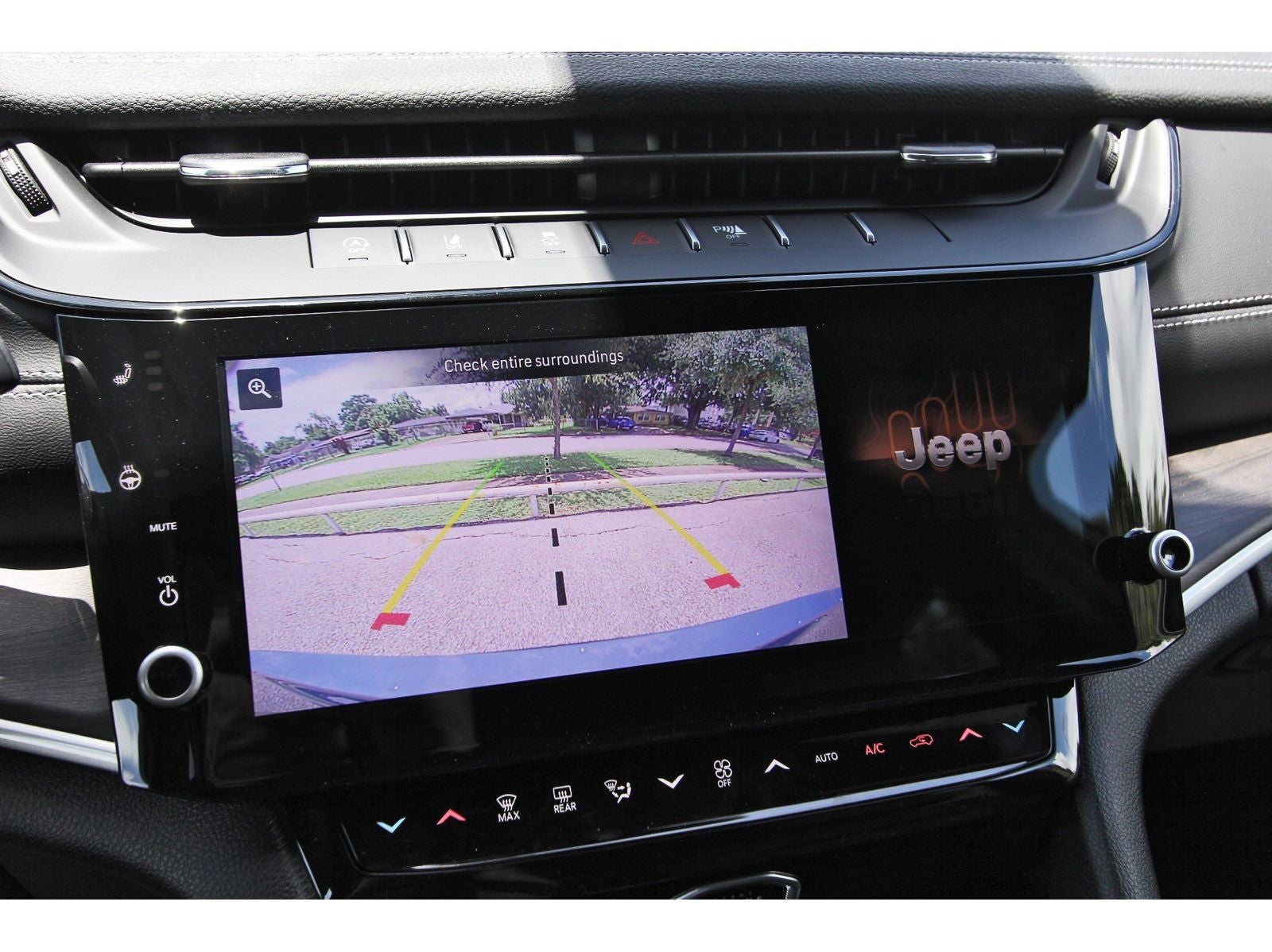 2026 Jeep Grand Cherokee L Limited 4x4