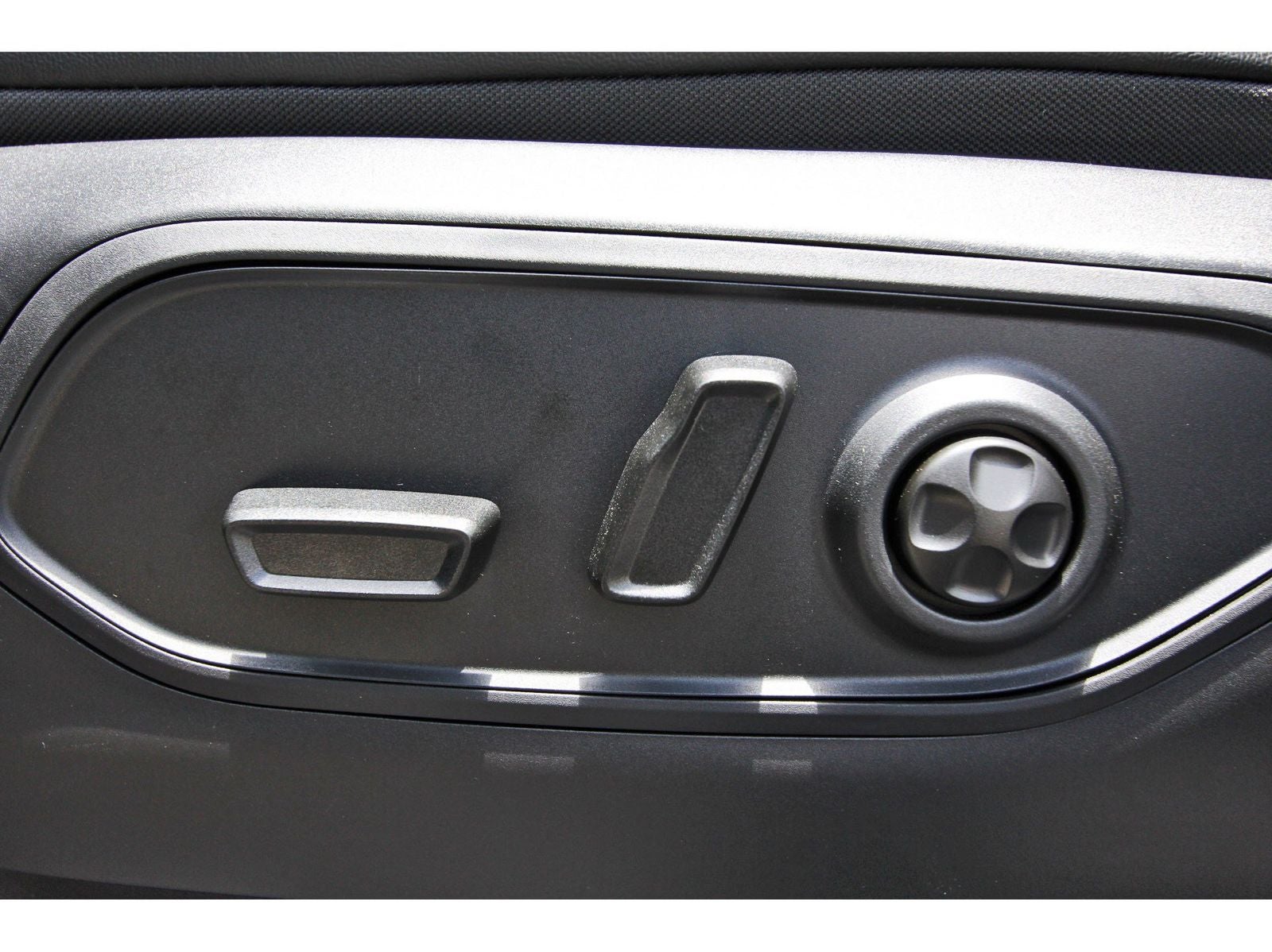 2026 Jeep Grand Cherokee L Limited 4x4