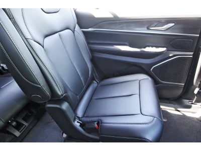 2026 Jeep Grand Cherokee L Limited 4x4