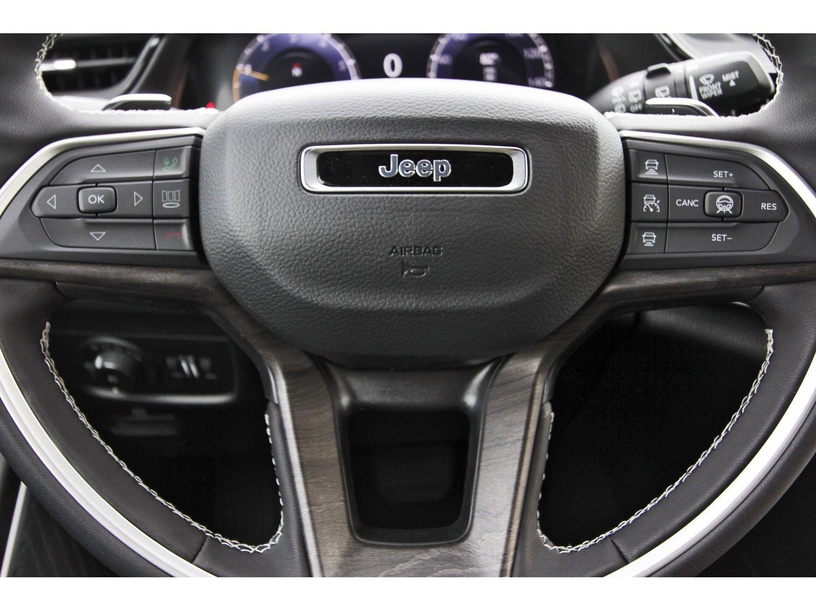 2026 Jeep Grand Cherokee L Limited Reserve 4x4