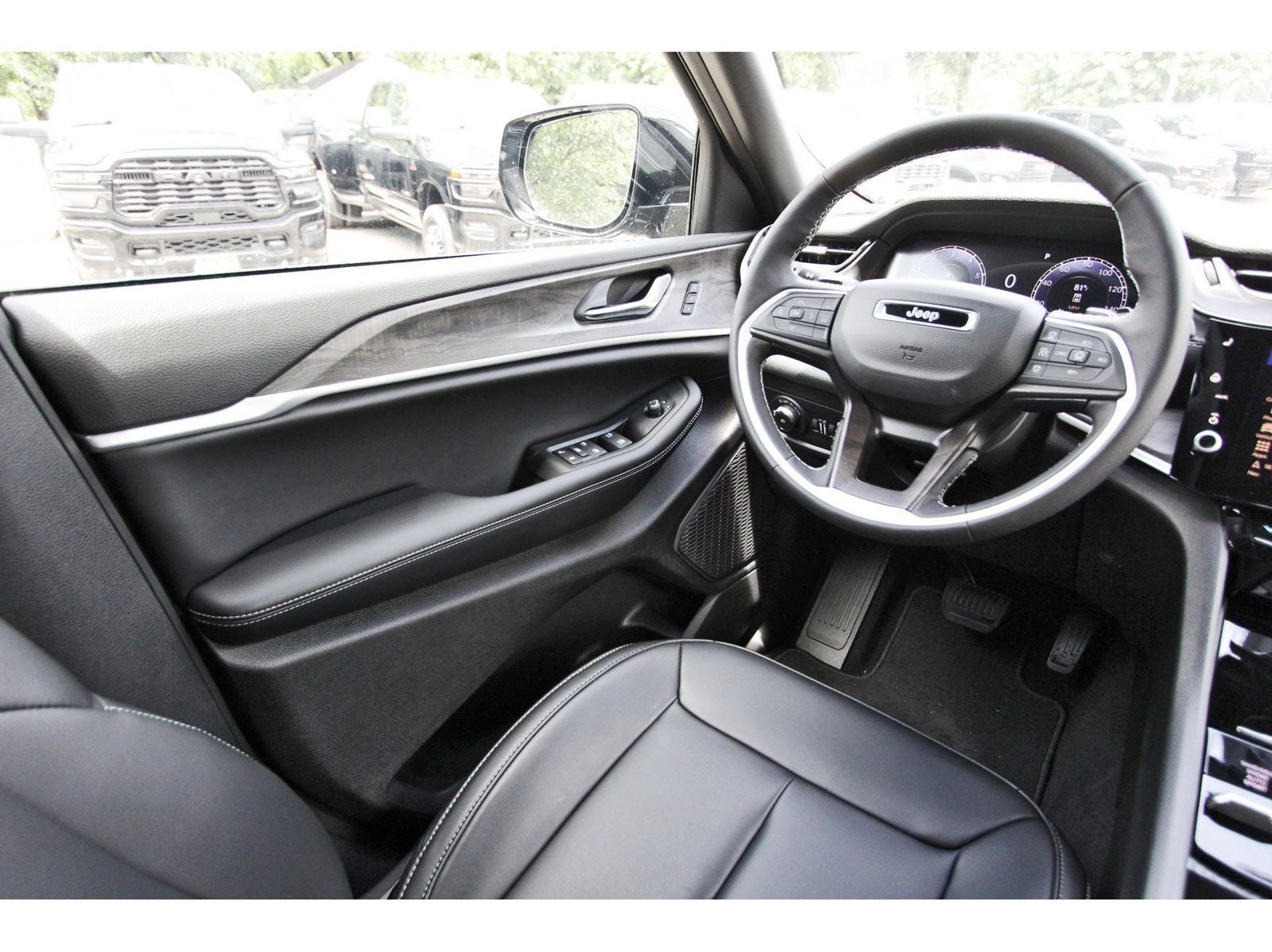 2026 Jeep Grand Cherokee L Limited 4x4