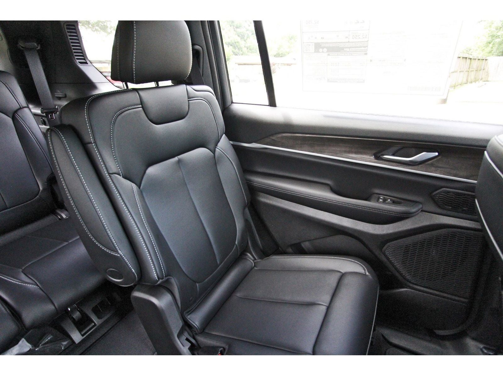 2026 Jeep Grand Cherokee L Limited 4x4